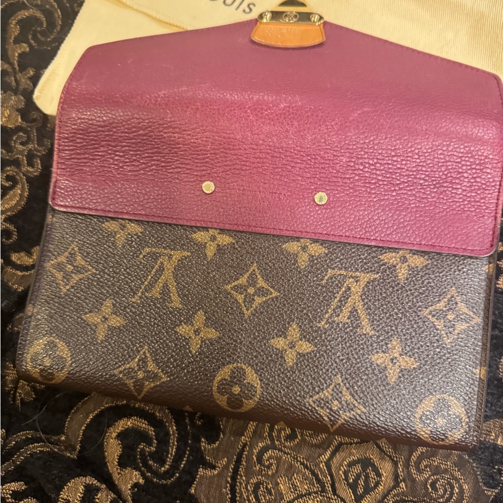 Louis Vuitton Monogrammed Cerise Pallas Long Wallet - Picture 4 of 16
